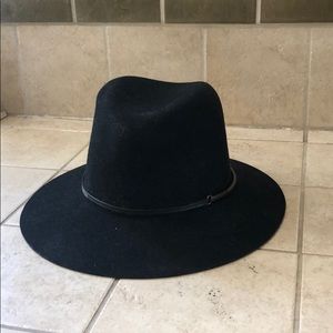 Janessa Leone black wool hat large